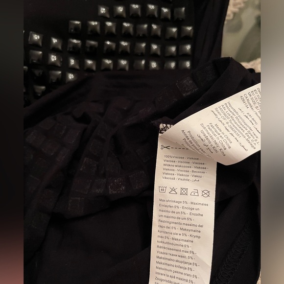 Vero Moda black tank top with black studs-Size small - Picture 7 of 9